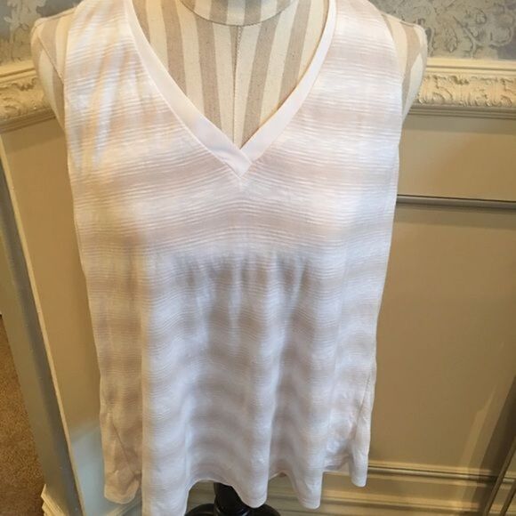 Textured Tank Cut Out Back